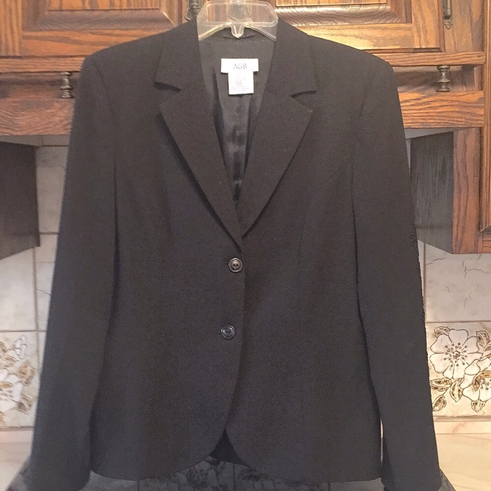 Black Blazer lightly used